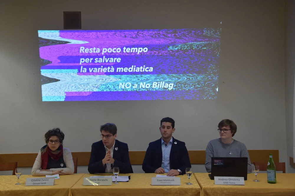 Un momento durante la conferenza stampa, con i rappresentanti dei vari movimenti giovanili.